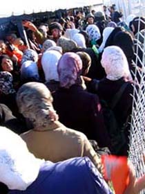 Un grillage a été installé pour boucher le passage à Huwara